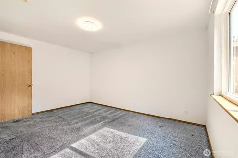 Bedroom - 6018 4th Dr W, Everett, WA 98203 photo 2 of 6