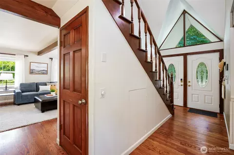 Entry Way - 23200 19th Ave SE, Bothell, WA 98021 photo 1 of 1