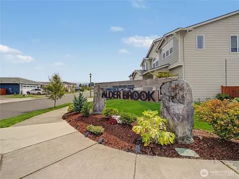 Exterior - 3530 Edith Ave, Enumclaw, WA 98022 photo 3 of 8