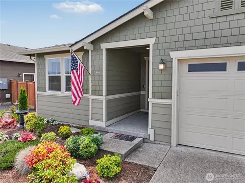 Exterior - 3530 Edith Ave, Enumclaw, WA 98022 photo 4 of 8