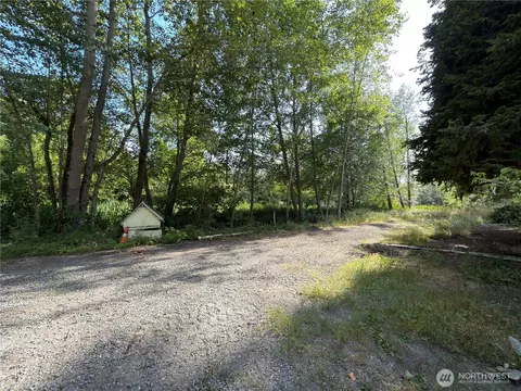 Exterior - 73 N Boyce Rd, Sequim, WA 98382 photo 5 of 6