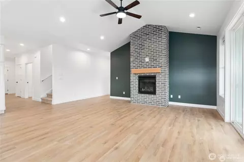 Living - 1110 Night Hawk Way, Everson, WA 98247 photo 5 of 7