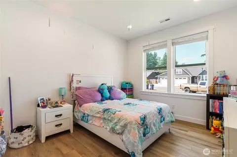 Bedroom - 1110 Night Hawk Way, Everson, WA 98247 photo 3 of 4