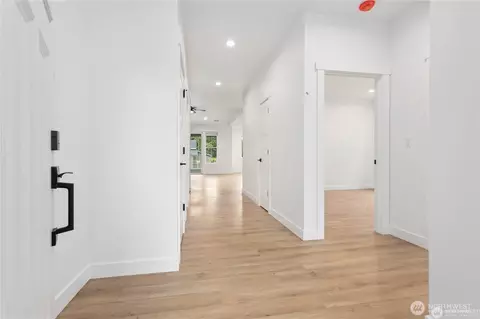 Entry Way - 1110 Night Hawk Way, Everson, WA 98247 photo 2 of 2