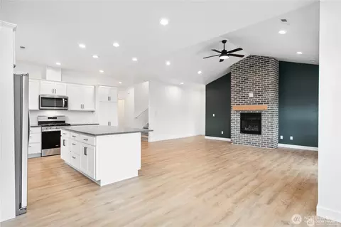 Living - 1110 Night Hawk Way, Everson, WA 98247 photo 7 of 7