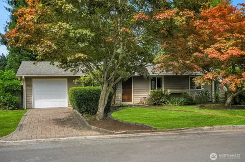 9778 NE 126th Pl, Kirkland, WA 98034