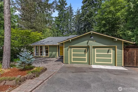 21434 SE 16th Pl, Sammamish, WA 98075