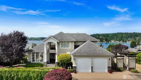 2651 Huntington St, Bellingham, WA 98226