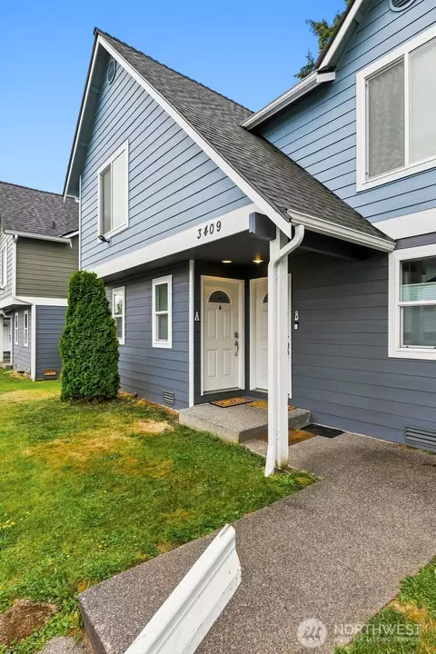 3409 156th St SW #A, Lynnwood, WA 98087