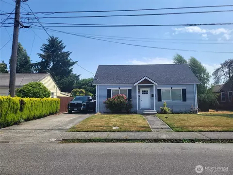 637 Macarthur St, Tacoma, WA 98465