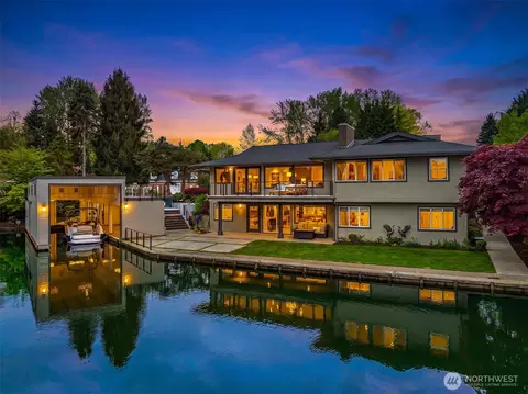 61 Cascade Ky, Bellevue, WA 98006