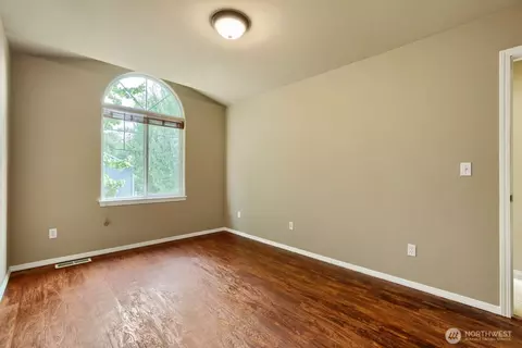 Bedroom - 215 196th Pl SW, Bothell, WA 98012 photo 1 of 5