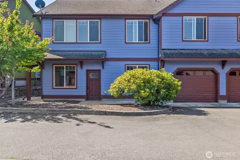 2606 Peach Ct #A, Port Angeles, WA 98363