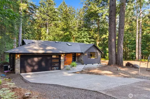 6636 Westhill Dr SW, Olympia, WA 98512