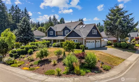 6304 109th St NW, Gig Harbor, WA 98332