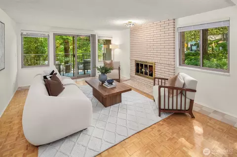 3400 25th Ave W #201, Seattle, WA 98199