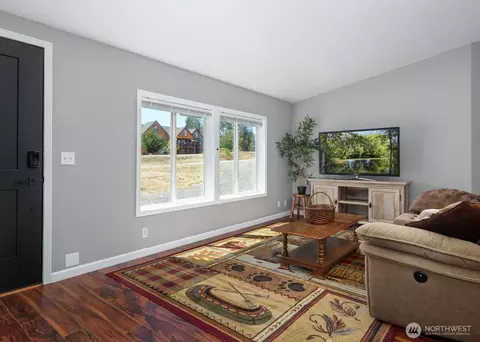 Living - 291 Spencer Rd, Sequim, WA 98382 photo 1 of 2