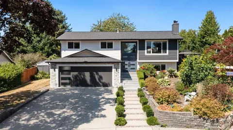 12938 NE 136th Pl, Kirkland, WA 98034