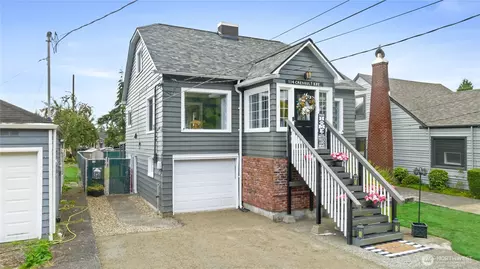 114 Chenault Ave, Hoquiam, WA 98550