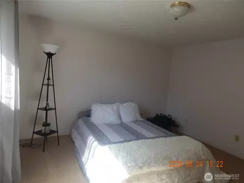 Bedroom - 52 Hampton Ct #5, Sequim, WA 98382 photo 1 of 5
