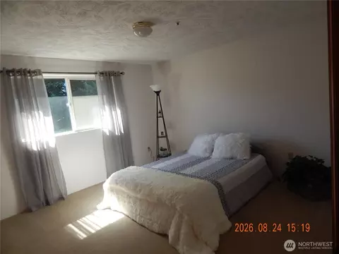 Bedroom - 52 Hampton Ct #5, Sequim, WA 98382 photo 3 of 5