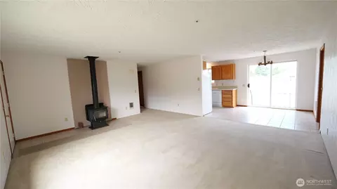 Living - 52 Hampton Ct #5, Sequim, WA 98382 photo 5 of 6