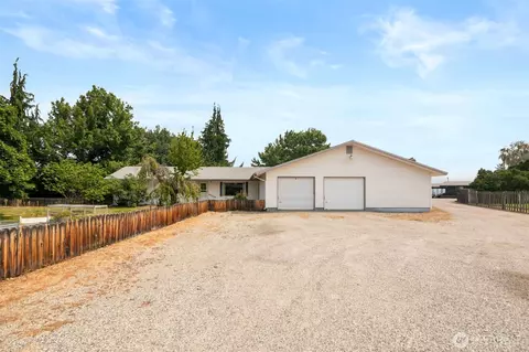 1809 Sorensen Ave, Wenatchee, WA 98801