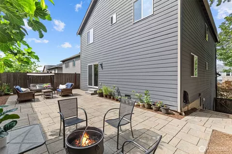 Exterior - 22517 41st Dr SE, Bothell, WA 98021 photo 3 of 5