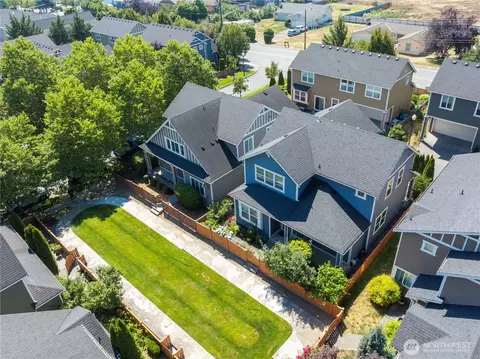 View/Area - 21011 SE 39th Dr, Bothell, WA 98021 photo 1 of 2