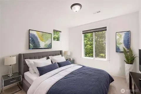 Bedroom - 21011 SE 39th Dr, Bothell, WA 98021 photo 12 of 13