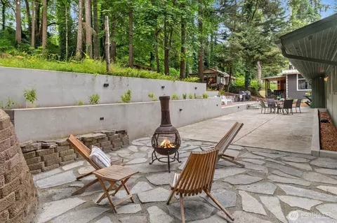 Exterior - 22914 2nd Ave SE, Bothell, WA 98021 photo 7 of 19