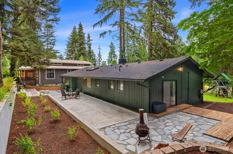 Exterior - 22914 2nd Ave SE, Bothell, WA 98021 photo 11 of 19