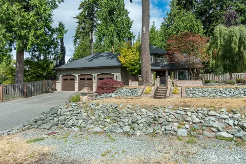 6818 Gibralter Pl, Anacortes, WA 98221