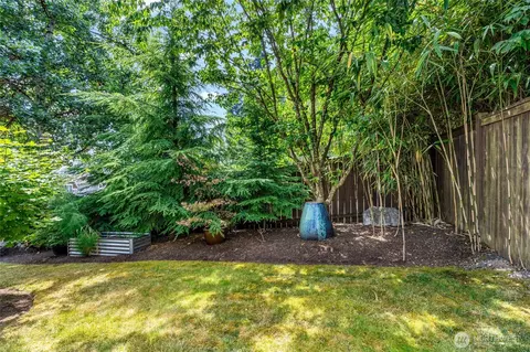 Exterior - 308 170th Pl SE, Bothell, WA 98012 photo 5 of 8