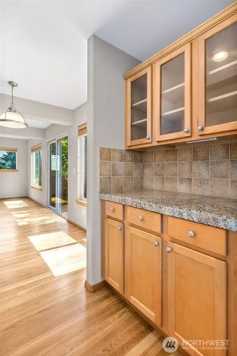 Kitchen - 308 170th Pl SE, Bothell, WA 98012 photo 1 of 2