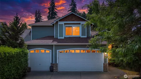 Exterior - 308 170th Pl SE, Bothell, WA 98012 photo 6 of 8