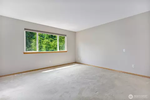 Bedroom - 308 170th Pl SE, Bothell, WA 98012 photo 4 of 11