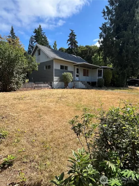 3818 Sundown Dr, Bremerton, WA 98312