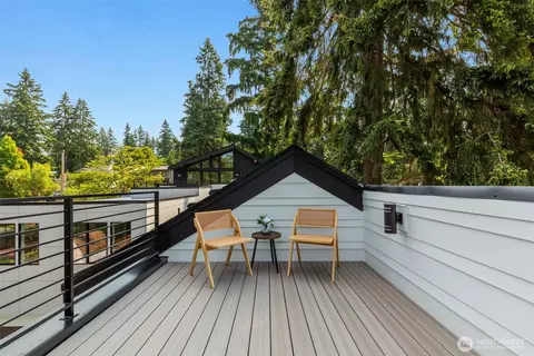 12713 4th Ave NW, Seattle, WA 98177