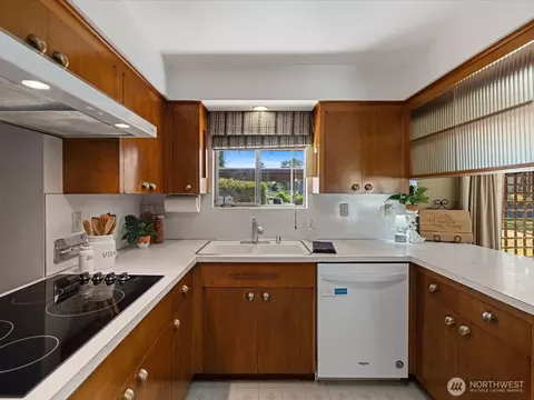 Kitchen - 4507 Rucker Ave, Everett, WA 98203 photo 3 of 5