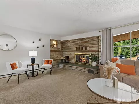 Living - 4507 Rucker Ave, Everett, WA 98203 photo 5 of 7