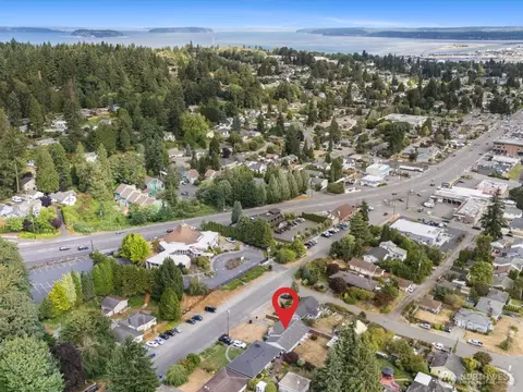 View/Area - 4507 Rucker Ave, Everett, WA 98203 photo 3 of 3