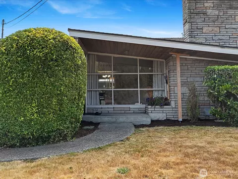 Other - 4507 Rucker Ave, Everett, WA 98203 photo 2 of 5