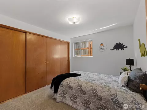 Bedroom - 4507 Rucker Ave, Everett, WA 98203 photo 2 of 4