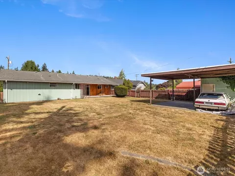 Exterior - 4507 Rucker Ave, Everett, WA 98203 photo 5 of 11