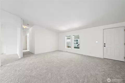 Living - 11100 4th Ave W #22, Everett, WA 98204 photo 3 of 7