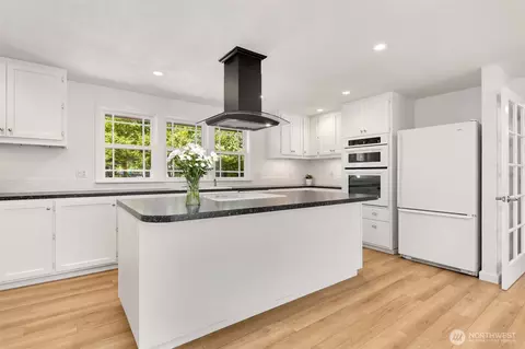 Kitchen - 25120 SE 384th St, Enumclaw, WA 98022 photo 1 of 5