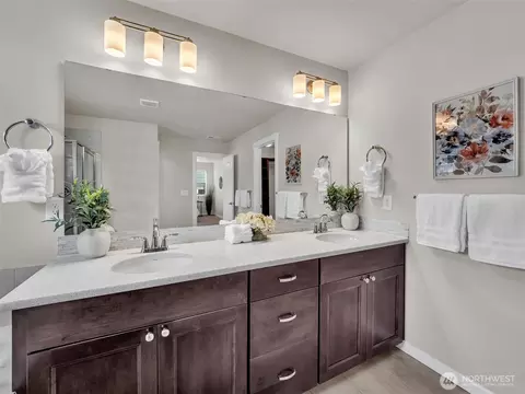 Bath - 315 182nd St SE, Bothell, WA 98012 photo 4 of 7