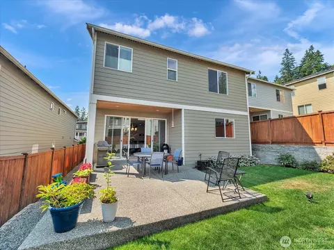 Exterior - 315 182nd St SE, Bothell, WA 98012 photo 5 of 8