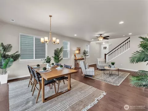 Dining - 315 182nd St SE, Bothell, WA 98012 photo 2 of 2